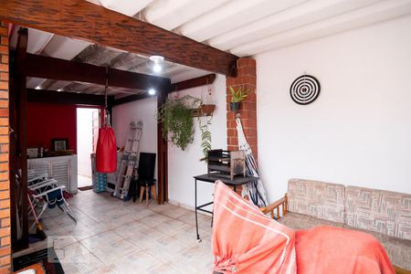 Casa à venda com 212m², 3 quartos e 4 vagasGaragem Frente