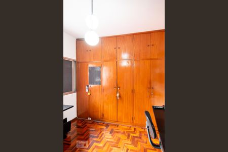 Quarto 1 de casa à venda com 3 quartos, 212m² em Jardim Umuarama, São Paulo