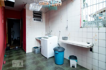 Casa à venda com 212m², 3 quartos e 4 vagasÁrea de Serviço