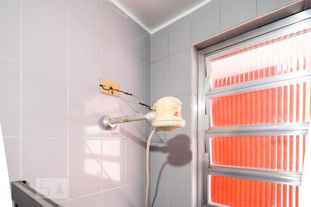 Casa à venda com 212m², 3 quartos e 4 vagasBanheiro Quarto 2 - Suíte