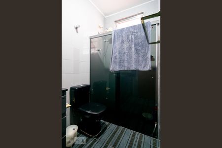 Casa à venda com 212m², 3 quartos e 4 vagasBanheiro Quarto 2 - Suíte