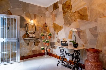 Sala de casa à venda com 3 quartos, 180m² em Vila Regente Feijó, São Paulo