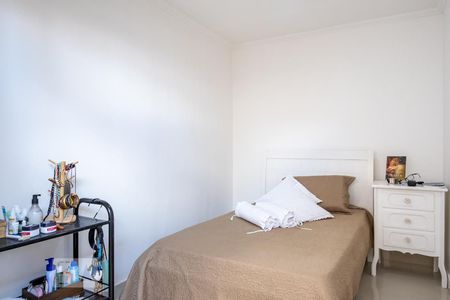 Casa à venda com 180m², 3 quartos e 2 vagasQuarto 2