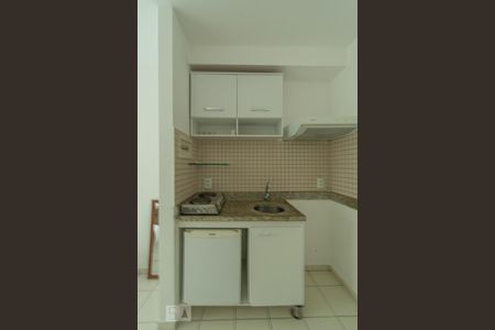 Studio para alugar com 28m², 1 quarto e 1 vaga Studio para alugar com 28m², 1 quarto e 1 vagaCozinha