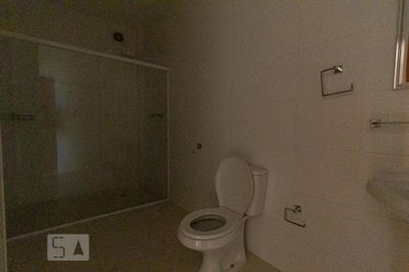 Banheiro de kitnet/studio para alugar com 1 quarto, 42m² em Campos Elíseos, São Paulo