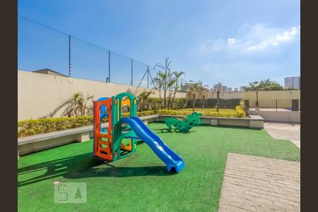 Apartamento para alugar com 384m², 3 quartos e 3 vagas Apartamento para alugar com 384m², 3 quartos e 3 vagasÁrea Comum - Playground