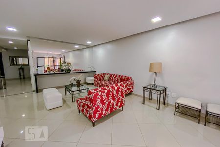 Apartamento para alugar com 85m², 3 quartos e 2 vagas Apartamento para alugar com 85m², 3 quartos e 2 vagasHall Social