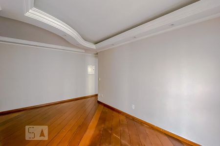 Sala de apartamento para alugar com 3 quartos, 85m² em Vila Bertioga, São Paulo