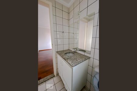 Apartamento para alugar com 85m², 3 quartos e 2 vagas Apartamento para alugar com 85m², 3 quartos e 2 vagasBanheiro da Suite