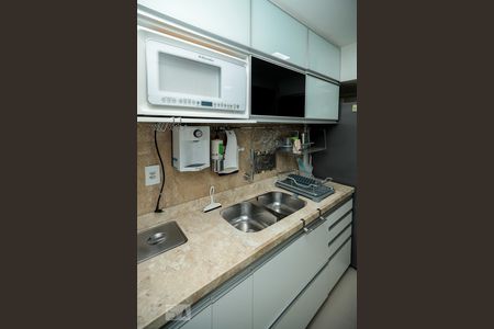 Apartamento à venda com 48m², 2 quartos e 1 vagaCozinha