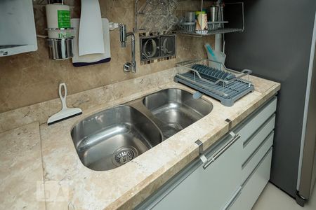 Apartamento à venda com 48m², 2 quartos e 1 vagaCozinha