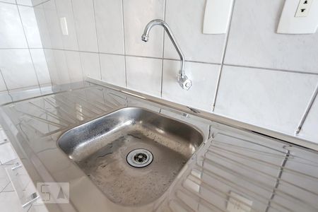 Apartamento à venda com 54m², 2 quartos e 1 vagaCozinha - Pia