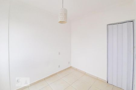 Quarto de apartamento à venda com 1 quarto, 30m² em Centro, Diadema