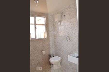 Casa para alugar com 80m², 3 quartos e sem vagaBanheiro da Suíte