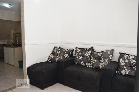 Sala de casa para alugar com 3 quartos, 80m² em Quintino Bocaiuva, Rio de Janeiro