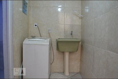 Casa para alugar com 80m², 3 quartos e sem vagaÁrea de serviço