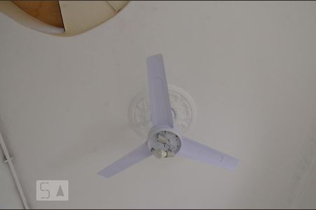 Sala- ventilador de casa para alugar com 3 quartos, 80m² em Quintino Bocaiuva, Rio de Janeiro