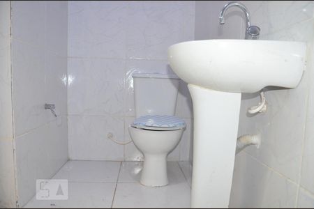Casa para alugar com 80m², 3 quartos e sem vagaBanheiro