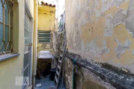 Casa de condomínio para alugar com 120m², 3 quartos e sem vaga1º andar: Área de Serviço