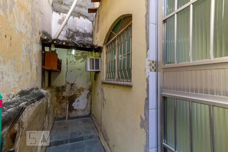 Casa de condomínio para alugar com 120m², 3 quartos e sem vaga1º andar: Área de Serviço