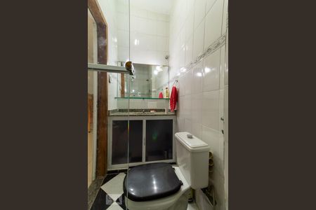 Casa de condomínio para alugar com 120m², 3 quartos e sem vaga1º andar: Banheiro Social