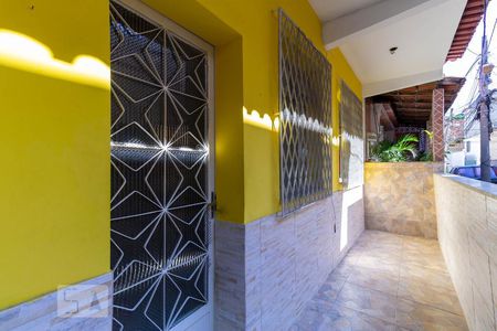 Casa de condomínio para alugar com 120m², 3 quartos e sem vaga1º andar: Varanda