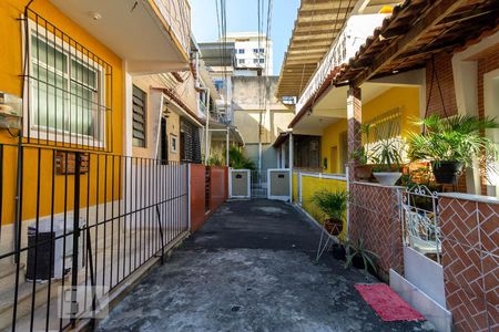 Casa de condomínio para alugar com 120m², 3 quartos e sem vagaÁrea comum