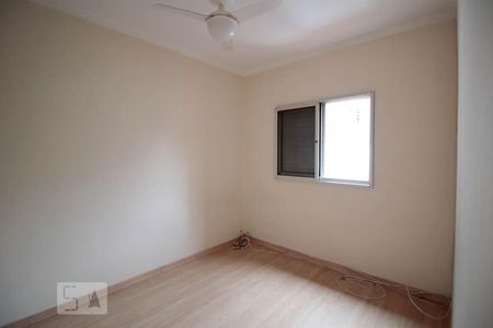 Casa à venda com 70m², 3 quartos e sem vagaquarto 2