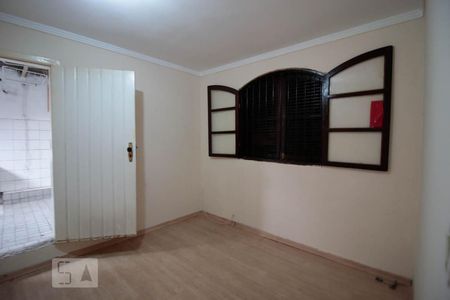 quarto de casa à venda com 3 quartos, 70m² em Barra Funda, São Paulo