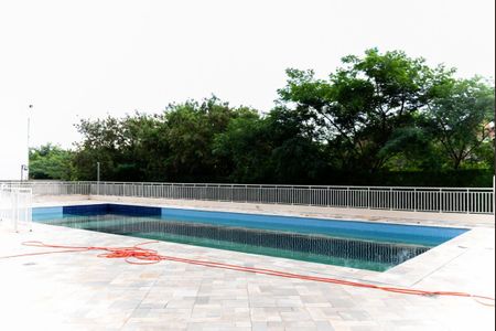 Apartamento para alugar com 46m², 2 quartos e 1 vaga Apartamento para alugar com 46m², 2 quartos e 1 vagaÁrea comum - Piscina