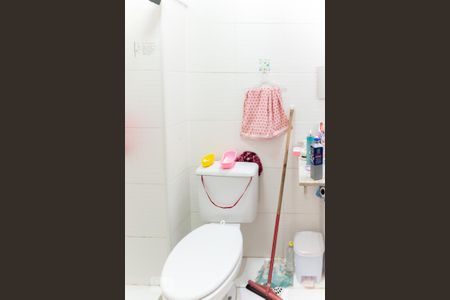 Apartamento para alugar com 46m², 2 quartos e 1 vaga Apartamento para alugar com 46m², 2 quartos e 1 vagaBanheiro