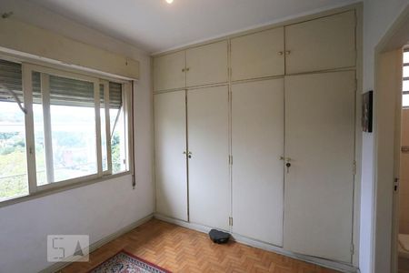 Casa à venda com 550m², 7 quartos e 4 vagasCloset Suíte 2