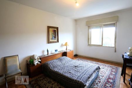 Casa à venda com 550m², 7 quartos e 4 vagasSuíte 2