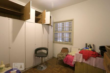 Casa à venda com 550m², 7 quartos e 4 vagasQuarto Serviço 2