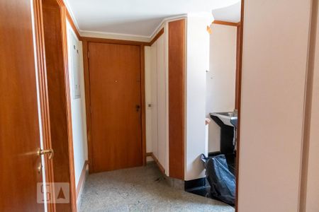 Área de Serviço de apartamento à venda com 5 quartos, 240m² em Cambuí, Campinas