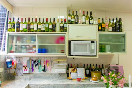 Apartamento à venda com 270m², 4 quartos e 3 vagasCozinha - Armários