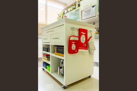 Apartamento à venda com 270m², 4 quartos e 3 vagasCozinha - Ilha