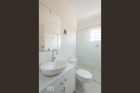 Casa à venda com 190m², 3 quartos e 2 vagasBanheiro Suíte