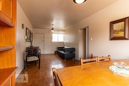 Sala de apartamento para alugar com 2 quartos, 80m² em Santo Amaro, São Paulo