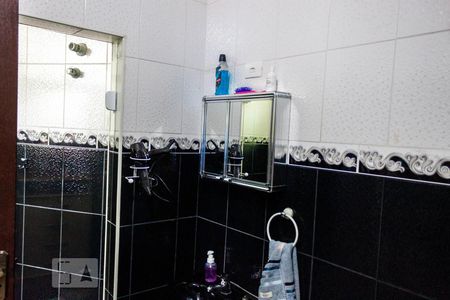 Banheiro do Quarto 1 de casa à venda com 3 quartos, 180m² em Vila Mazzei, São Paulo
