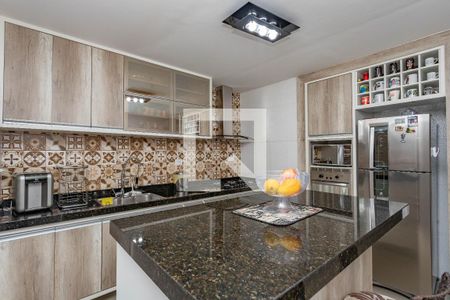 Casa à venda com 190m², 3 quartos e 2 vagas Casa à venda com 190m², 3 quartos e 2 vagasCozinha