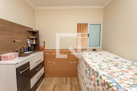 Casa à venda com 190m², 3 quartos e 2 vagas Casa à venda com 190m², 3 quartos e 2 vagasQuarto 2