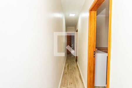 Casa à venda com 190m², 3 quartos e 2 vagas Casa à venda com 190m², 3 quartos e 2 vagasCorredor