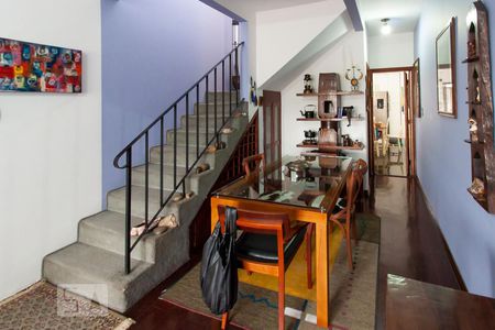 Sala de casa à venda com 3 quartos, 148m² em Jardim Santos Dumont, São Paulo