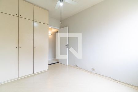 Apartamento à venda com 86m², 3 quartos e 1 vagaQuarto 2