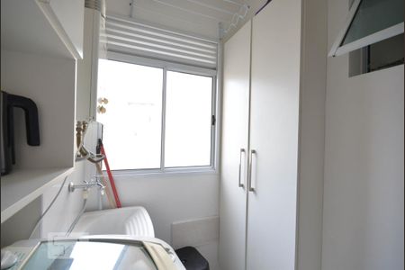 Area de Serviço de apartamento para alugar com 3 quartos, 62m² em Jardim Santa Emília, São Paulo