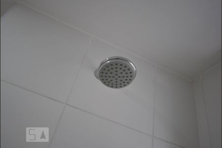Banheiro de apartamento para alugar com 3 quartos, 62m² em Jardim Santa Emília, São Paulo