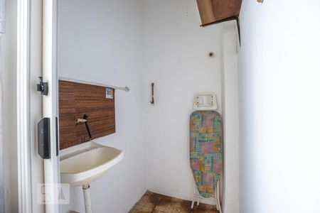 Apartamento à venda com 68m², 2 quartos e sem vagaÁrea de Serviço