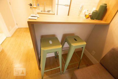 Apartamento para alugar com 36m², 1 quarto e 1 vaga Apartamento para alugar com 36m², 1 quarto e 1 vagaBancada da Sala