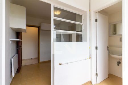 Apartamento para alugar com 72m², 3 quartos e 1 vagaÁrea de Serviço
